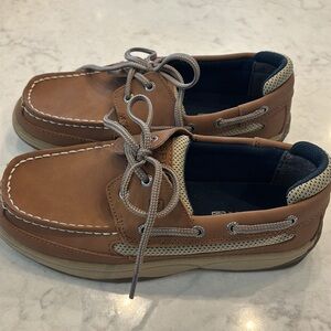 Sperry Topsider Boat Shoe 4M Youth